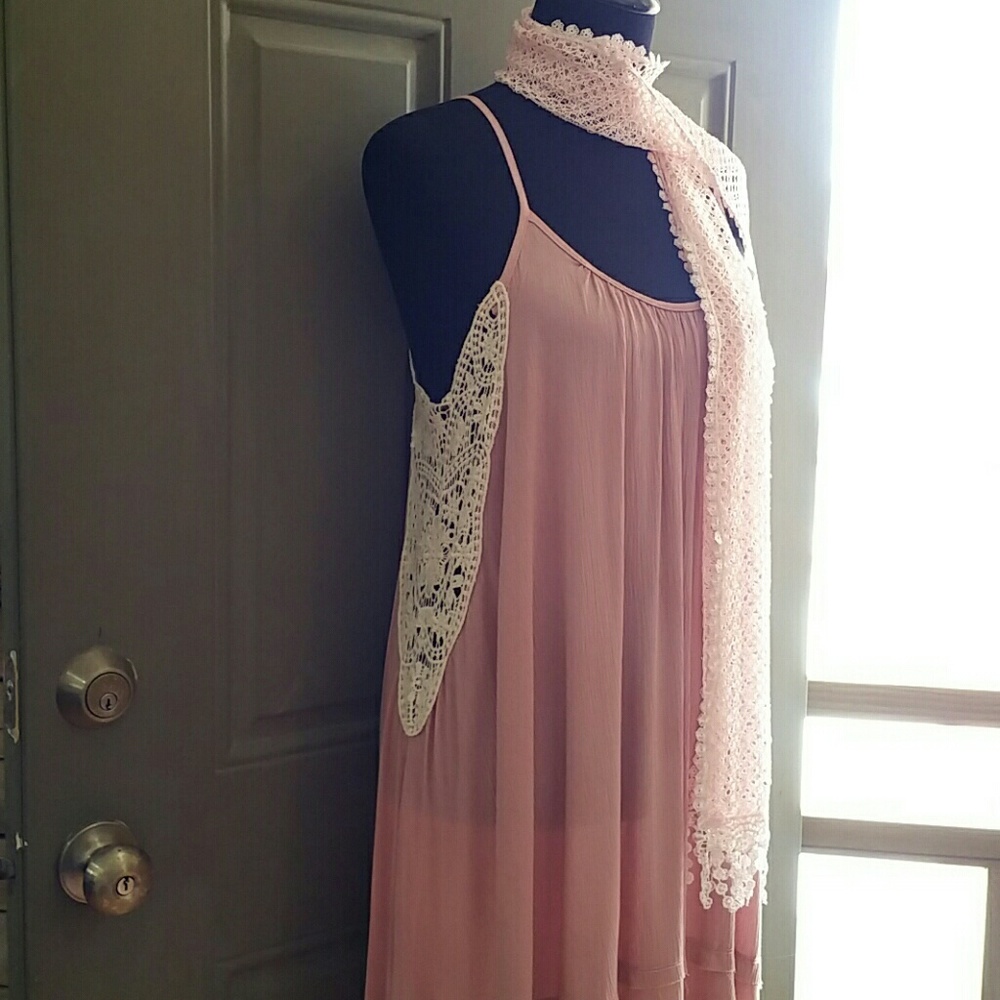 🔮🔮 Blush Pink Dress - Picture 4 of 5
